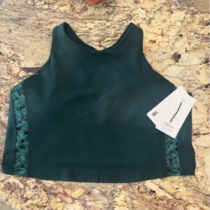 Athleta Conscious Crop D-DD+ NWT 2X